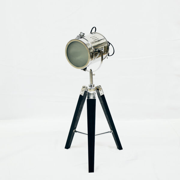 Lampe trépied